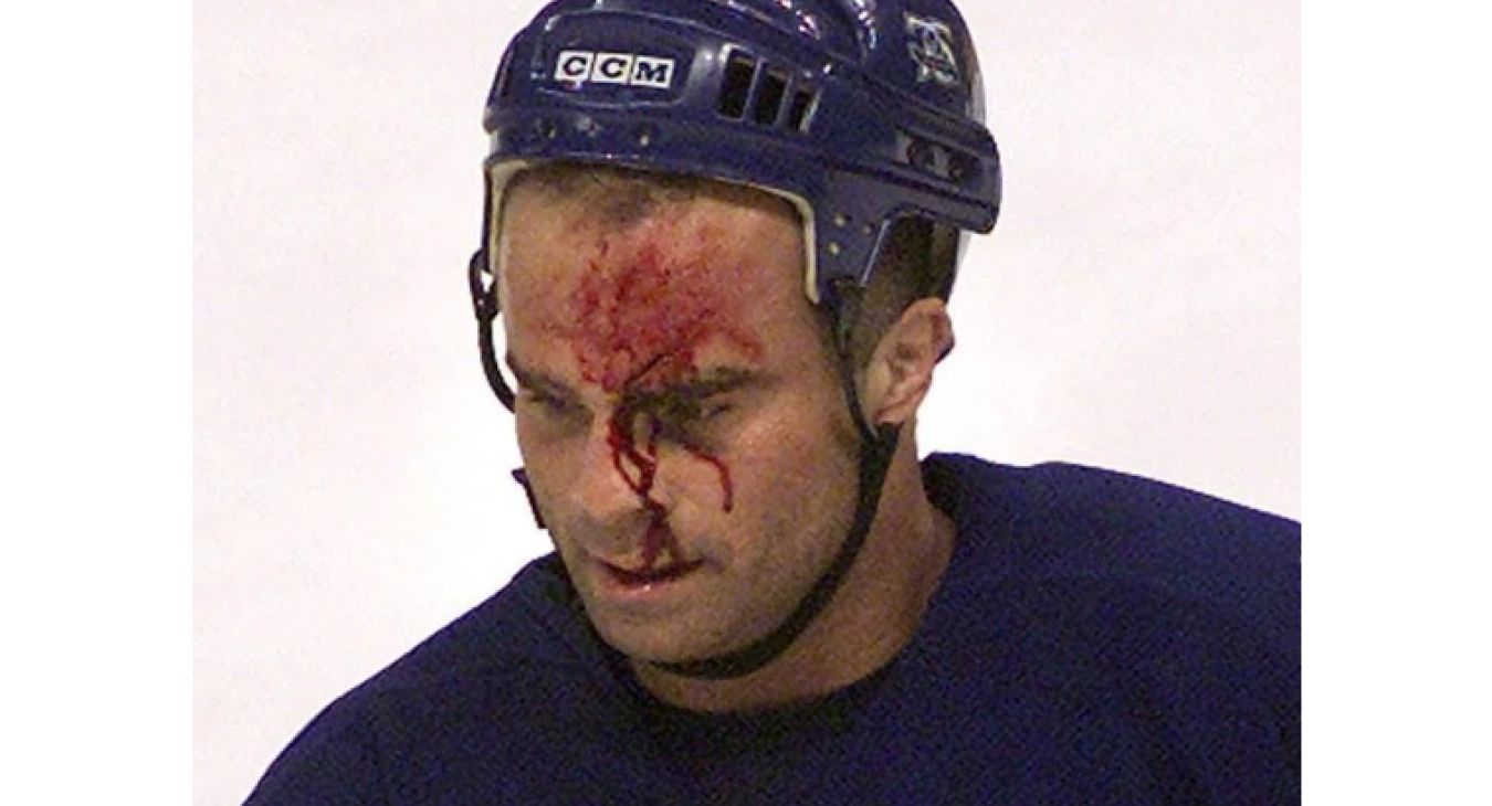 Tie Domi of the Toronto Maple Leafs 